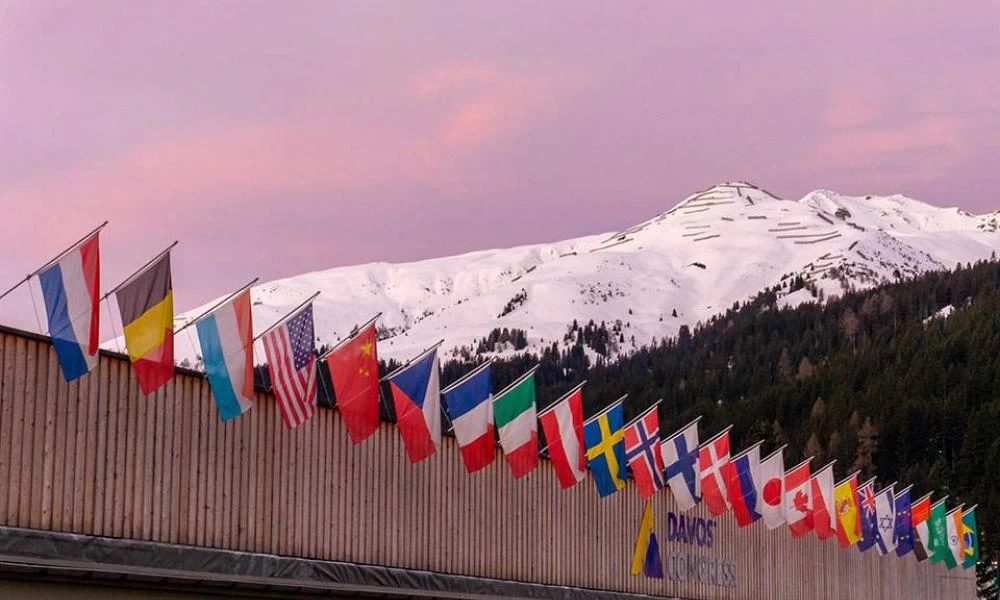 Παγκόσμιο Οικονομικό Φόρουμ: Αναβάλλεται για τον επόμενο χρόνο